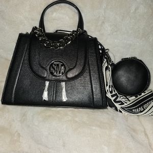 Black/White Bremmy Steve Madden Crossbody